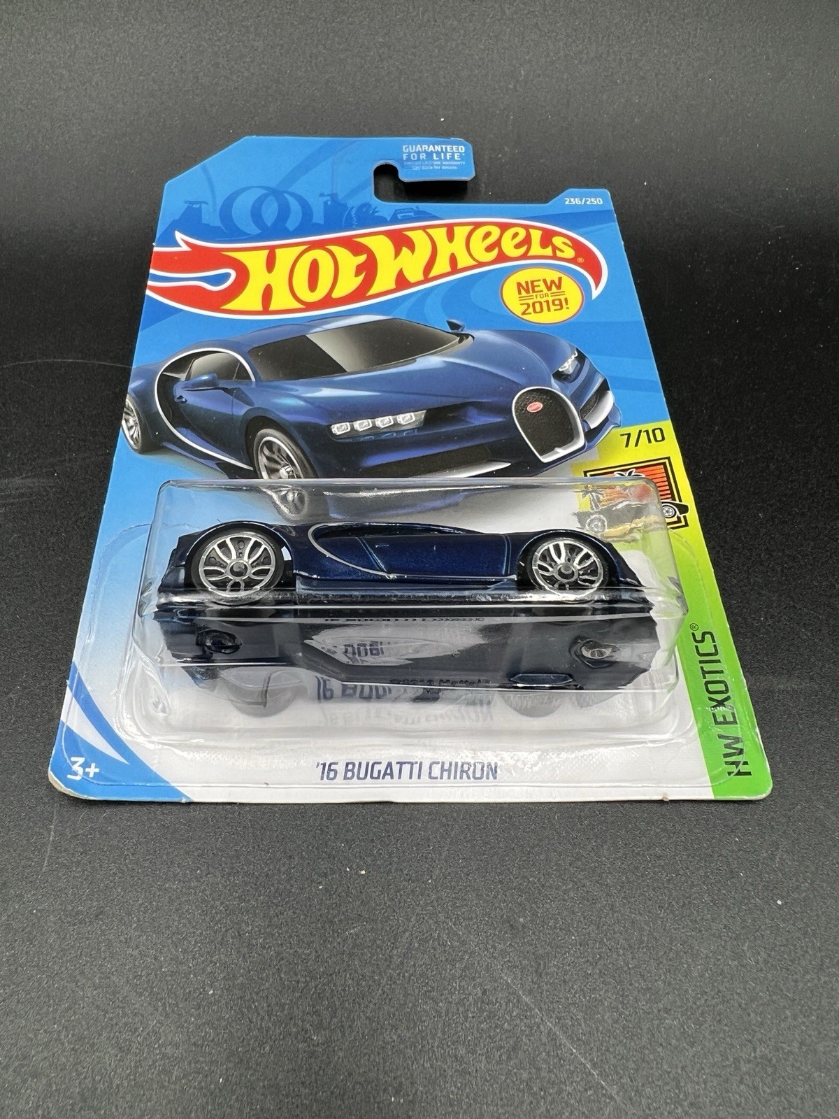 Hot Wheels 16 Bugatti Chiron Blue 2019 HW Exotics #236 MIP New Model
