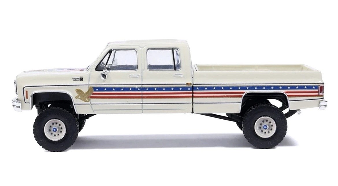 IXO MODELS 1976 CHEVY CUSTOM K30 DELUXE SQUAREBODY JULY 4TH EXCLUSIVE 1:64 SCALE