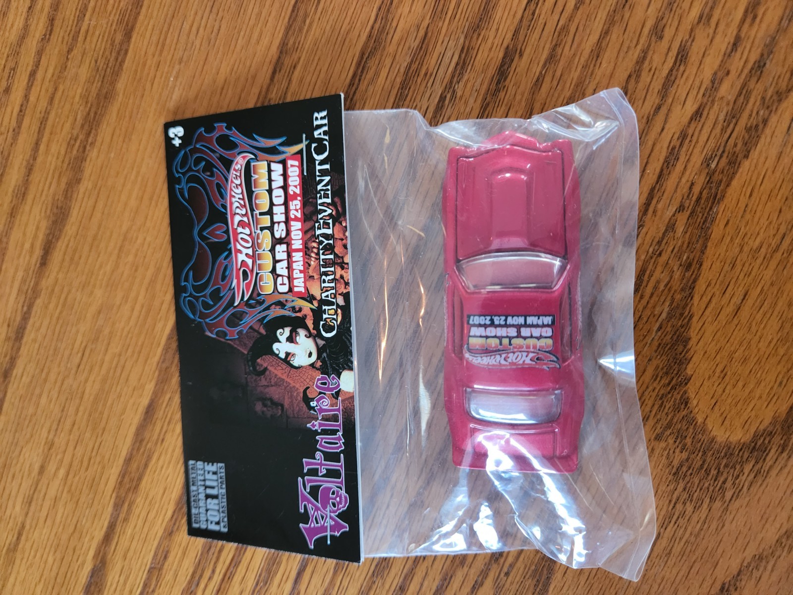 Ultra-limited 1 of 30 Hot Wheels 2007 Japan Red Evening with Voltaire Camaro