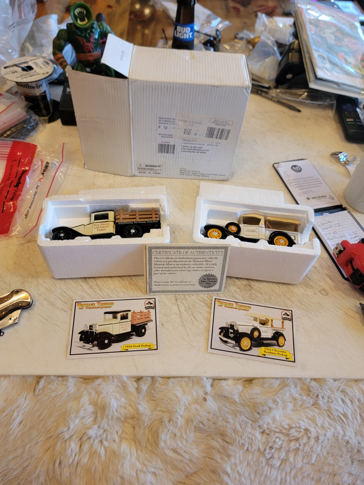 1932 Chevy Pickup Butlers & 1934 Ford Stake Truck New Haven – 1:32 Scale : NIB