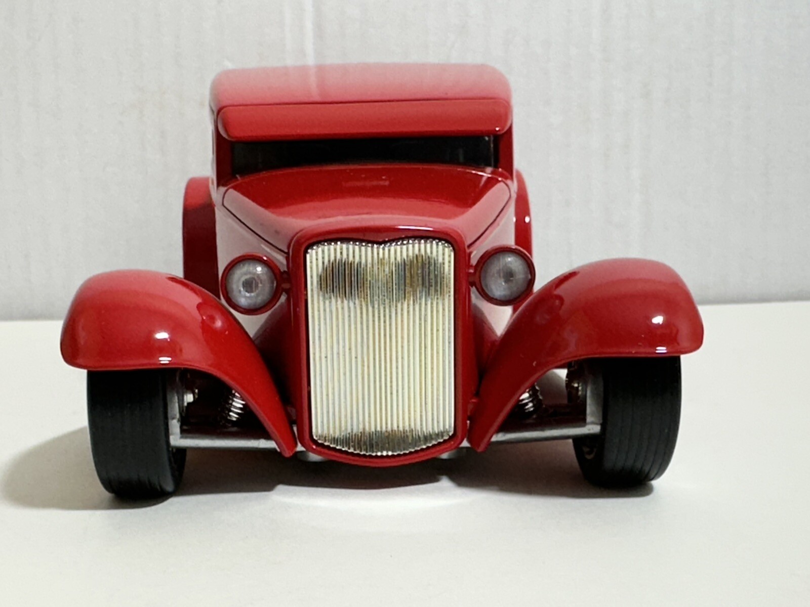 JADA D-RODS 1932 FORD RED 1:24 DIECAST MODEL CAR NEW NO BOX