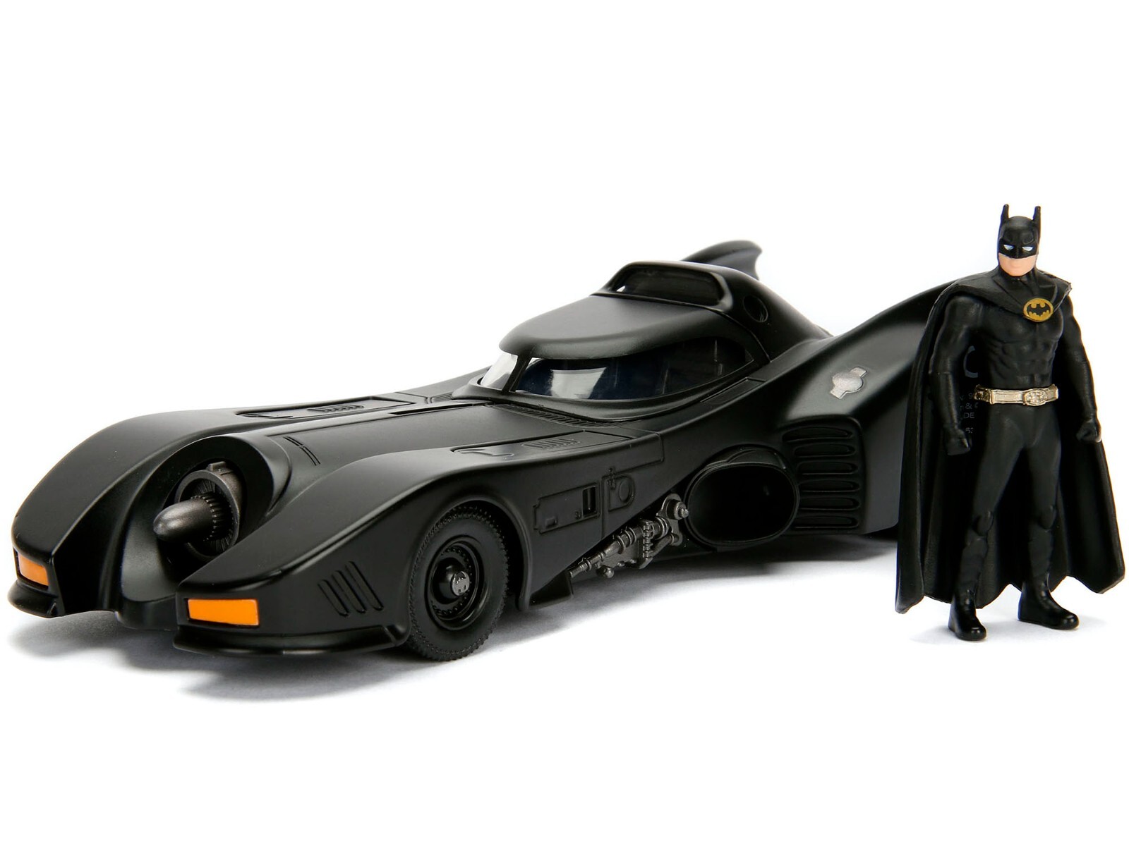 MODEL KIT BATMOBILE & BATMAN FIGURE (1989 MOVIE) 1/24 DIECAST MODEL JADA 30874