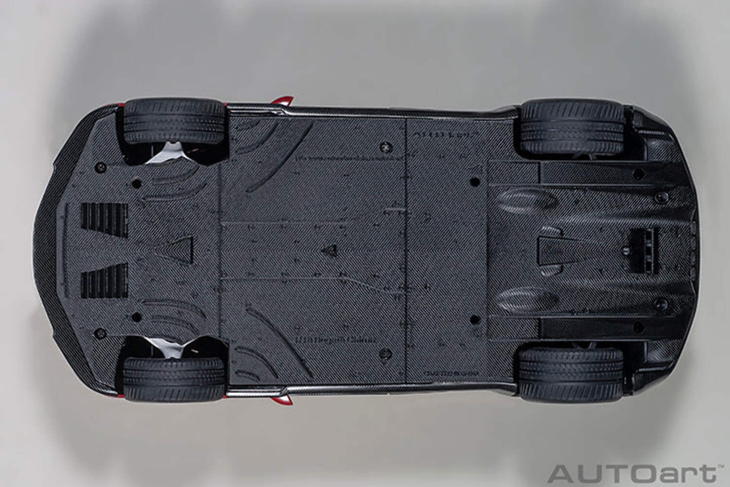 AUTOart 2019 Bugatti Chiron Sport Italian Red w/ Carbon Fiber 1:18 70996