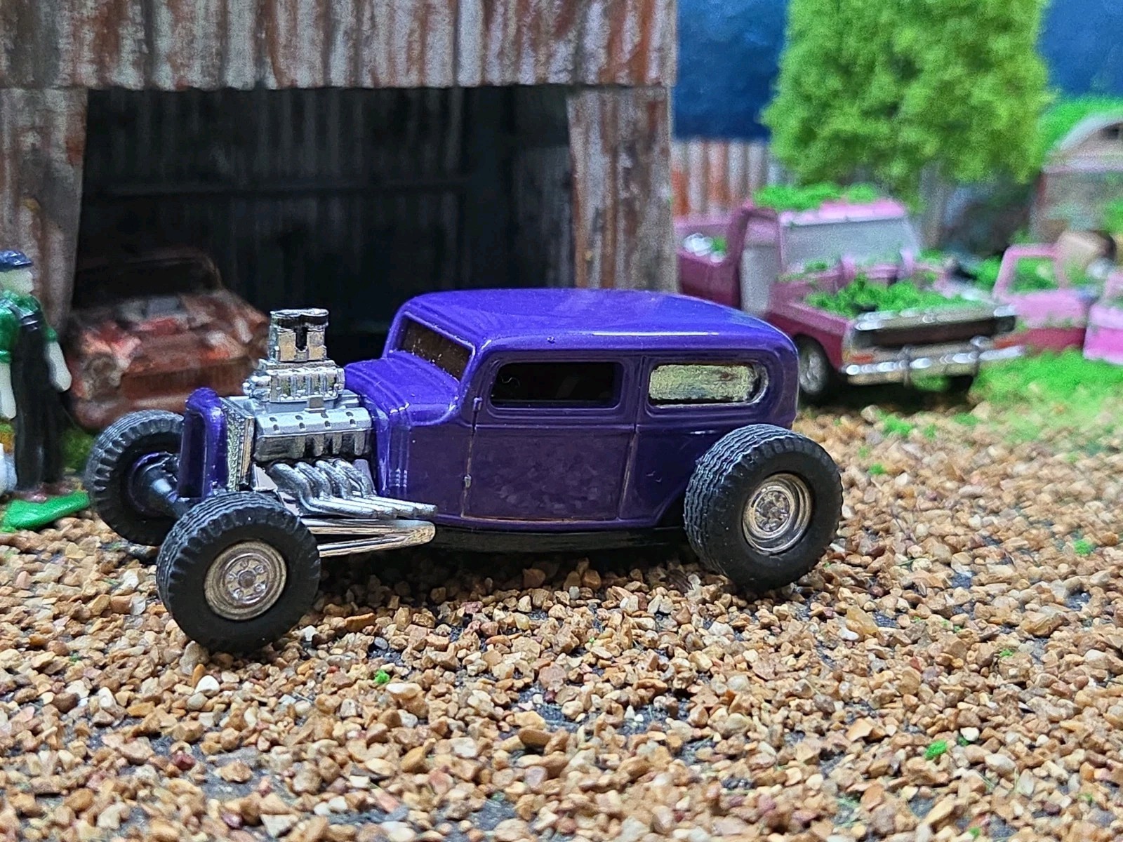 Custom 1:64 street Rat Rod lowered hot FORD chopped panel paddy wagon HotWheels