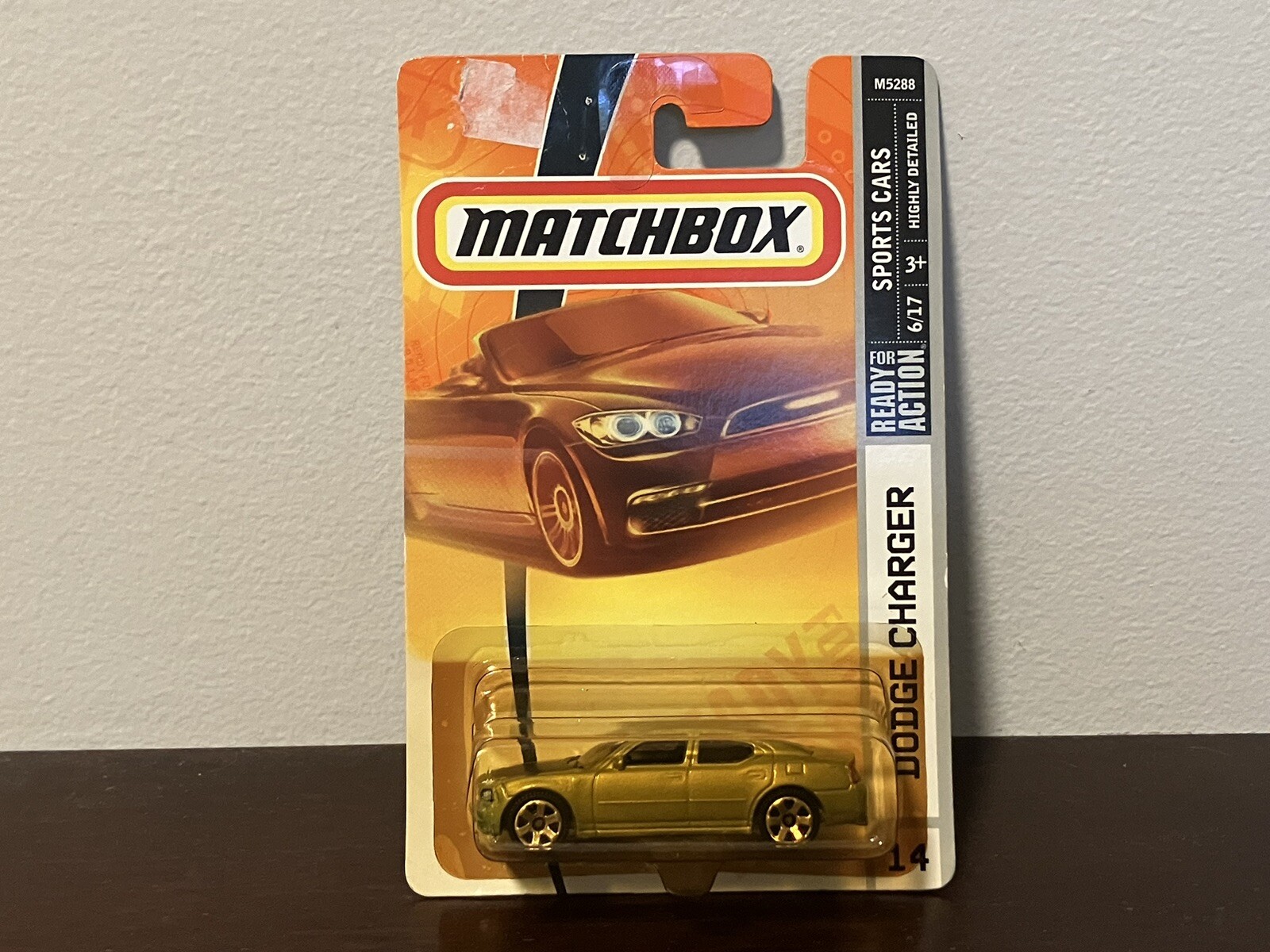 Matchbox 1-75 Dodge Charger Lot Of 2 Dark Blue And Yellow Green Cracked Blister
