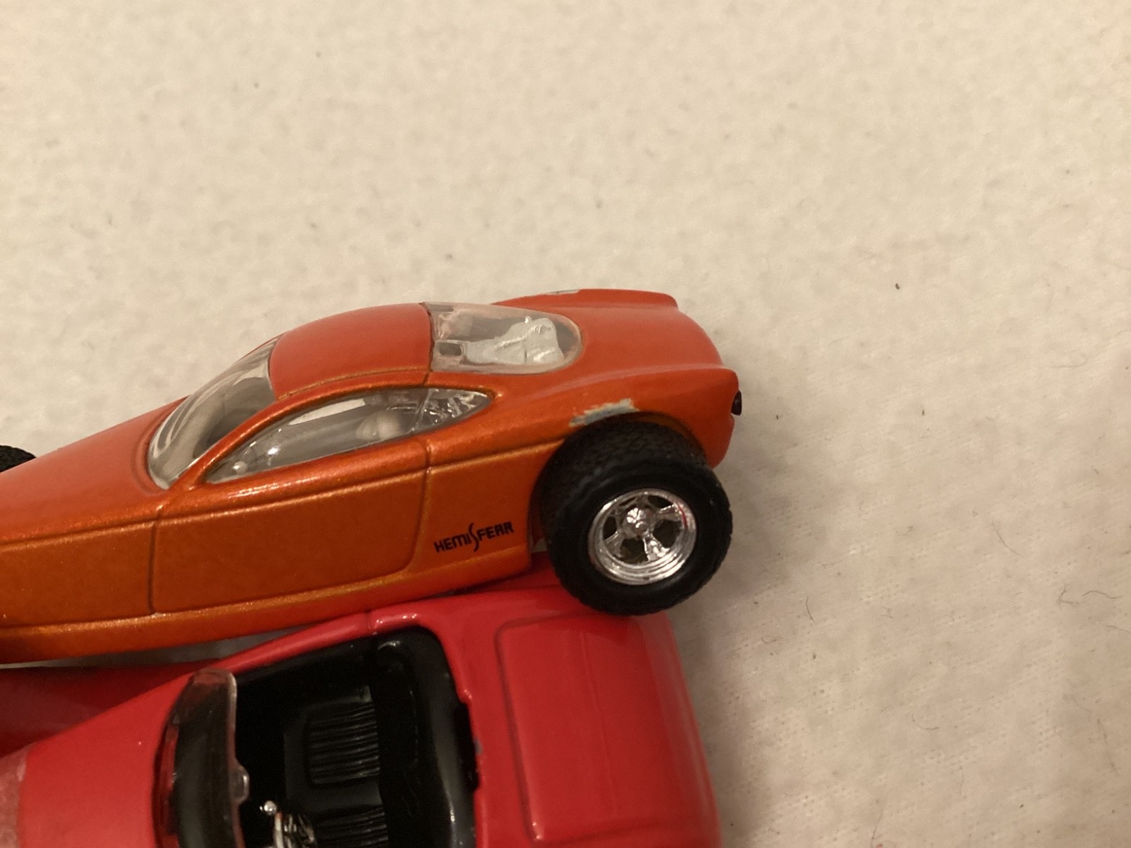 Hot Wheels ~ Golden Submarine Chase Nice ~ Hemisfear & 32 Ford Missing Parts RR