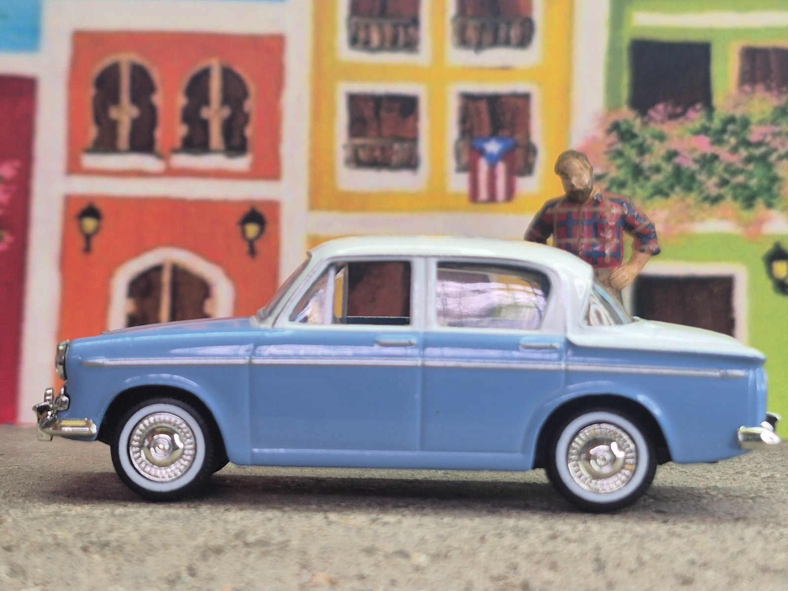 TOMICA LV-25b ISUZU HILLMAN MINX LOOSE 1:64 SCALE LIMITED VINTAGE SERIES