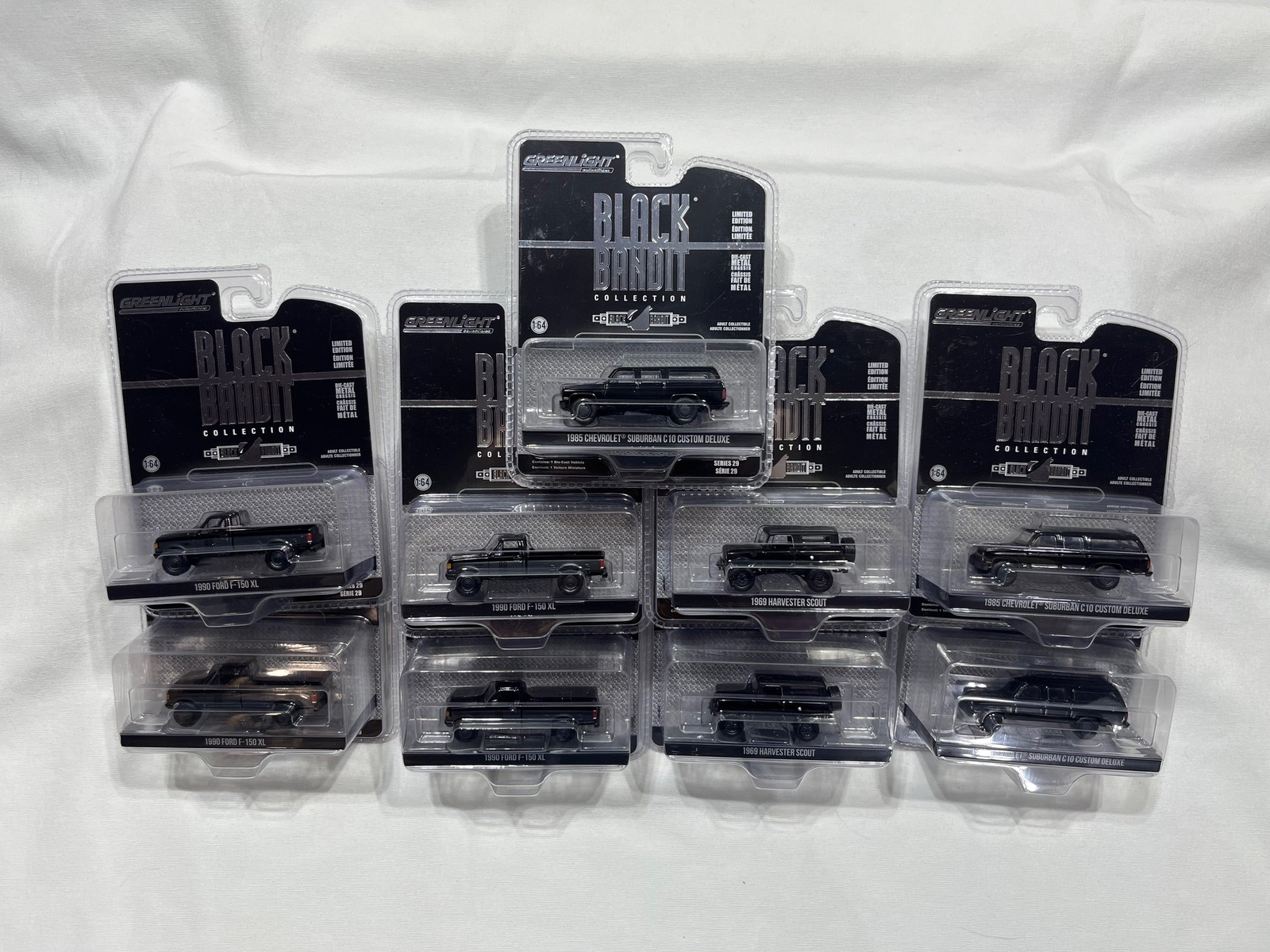 # 01227 – 1:64 GL Ford, Chevy, + Scout Black Bandit Lot – 9 Pcs.