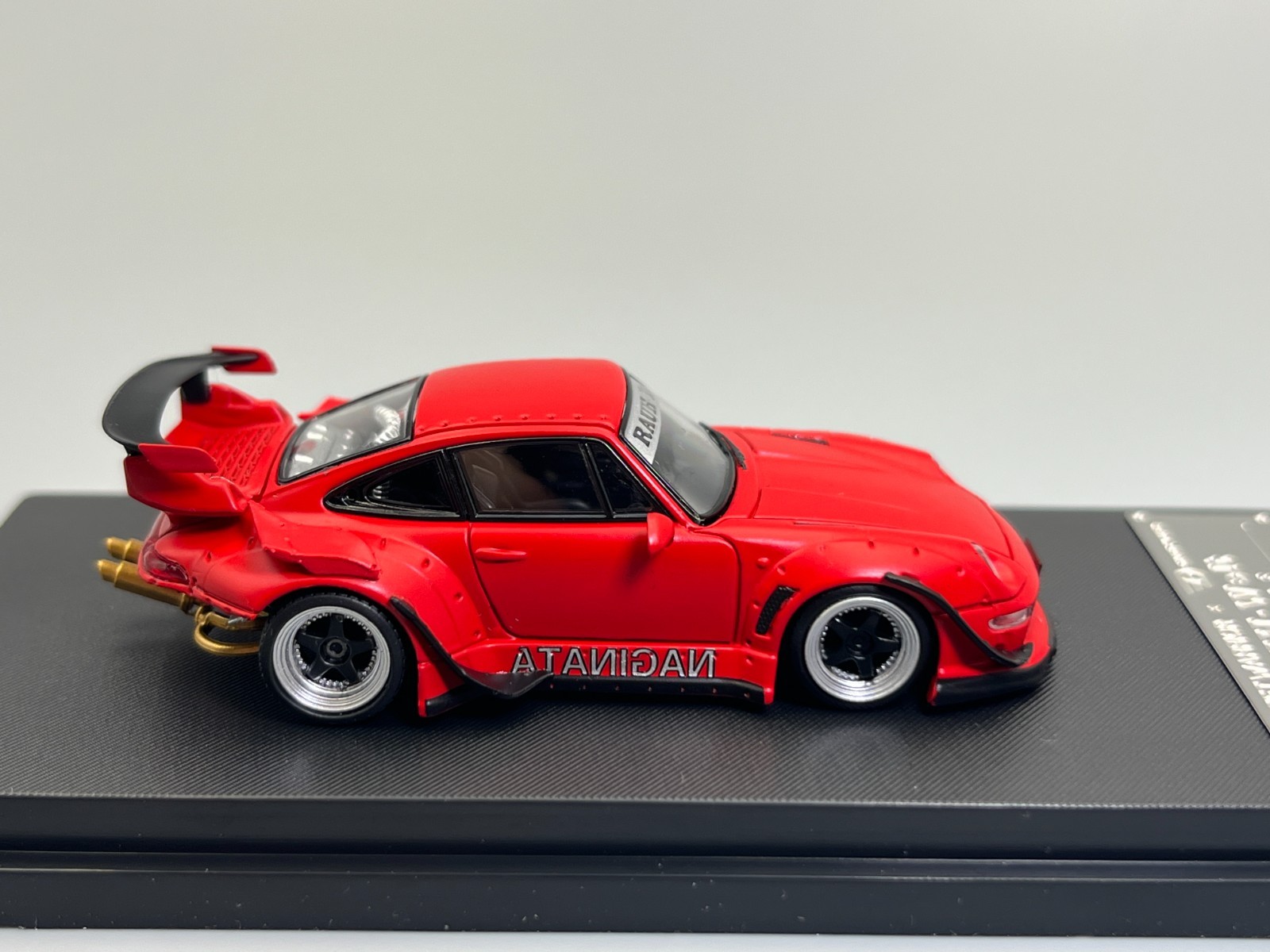 RWB Porsche 911 993 “Naginata” Matte Red Widebody Street Weapon 1/64 scale