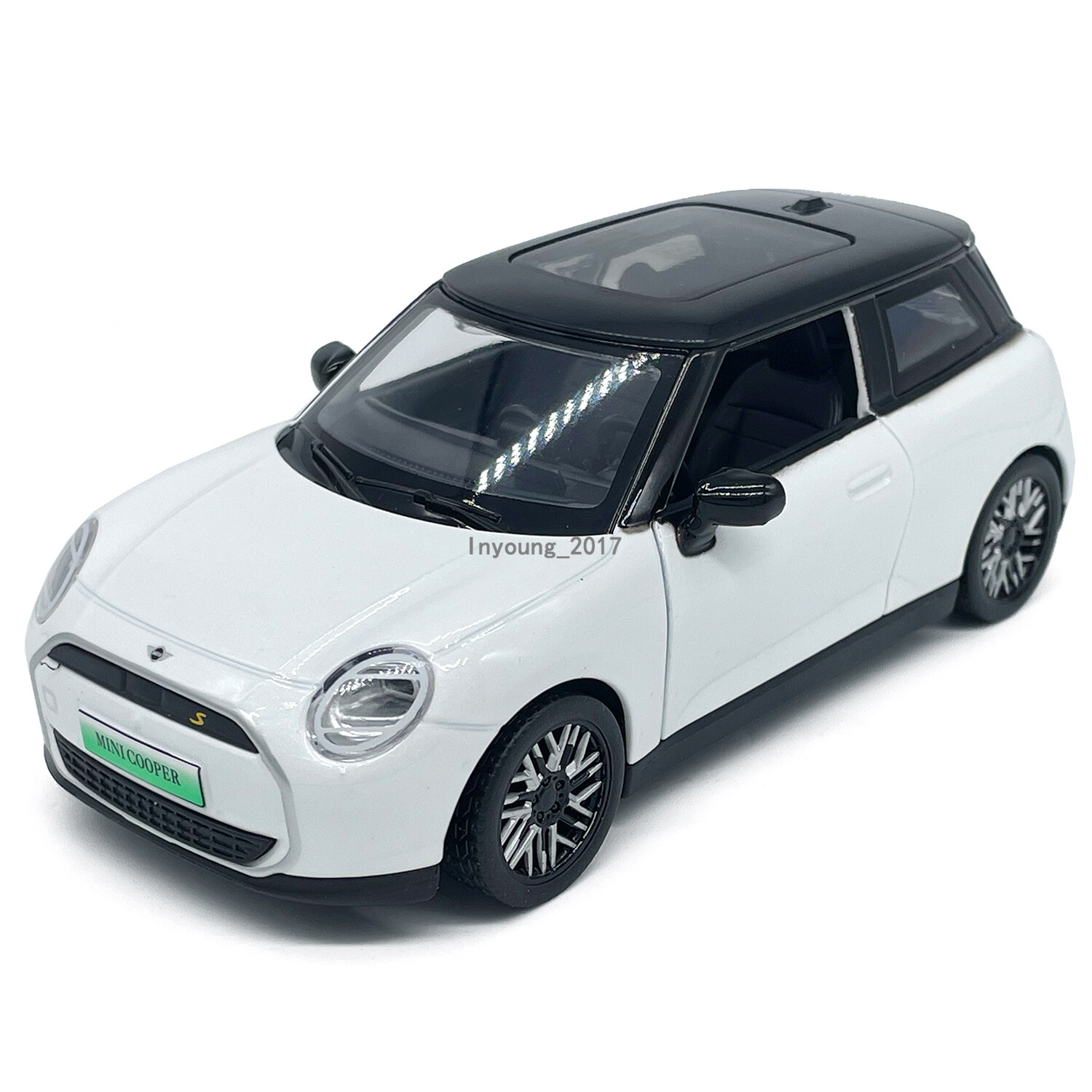 1/28 Mini Cooper Model Car Diecast Toy Vehicle 2 Doors Open Pull Back White