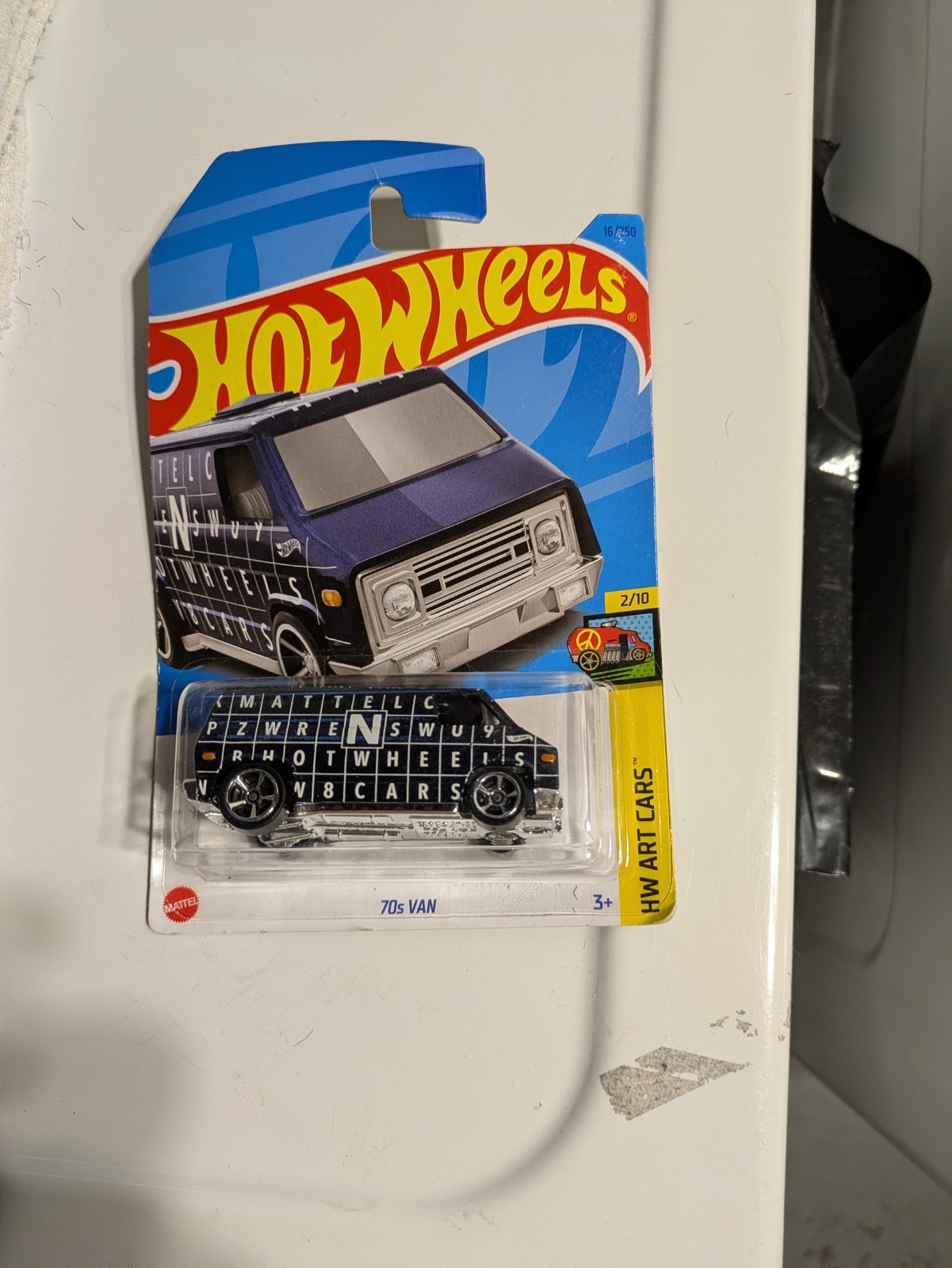 2023 Hot Wheels HW ART CARS 2/10 ’70s Van 16/250