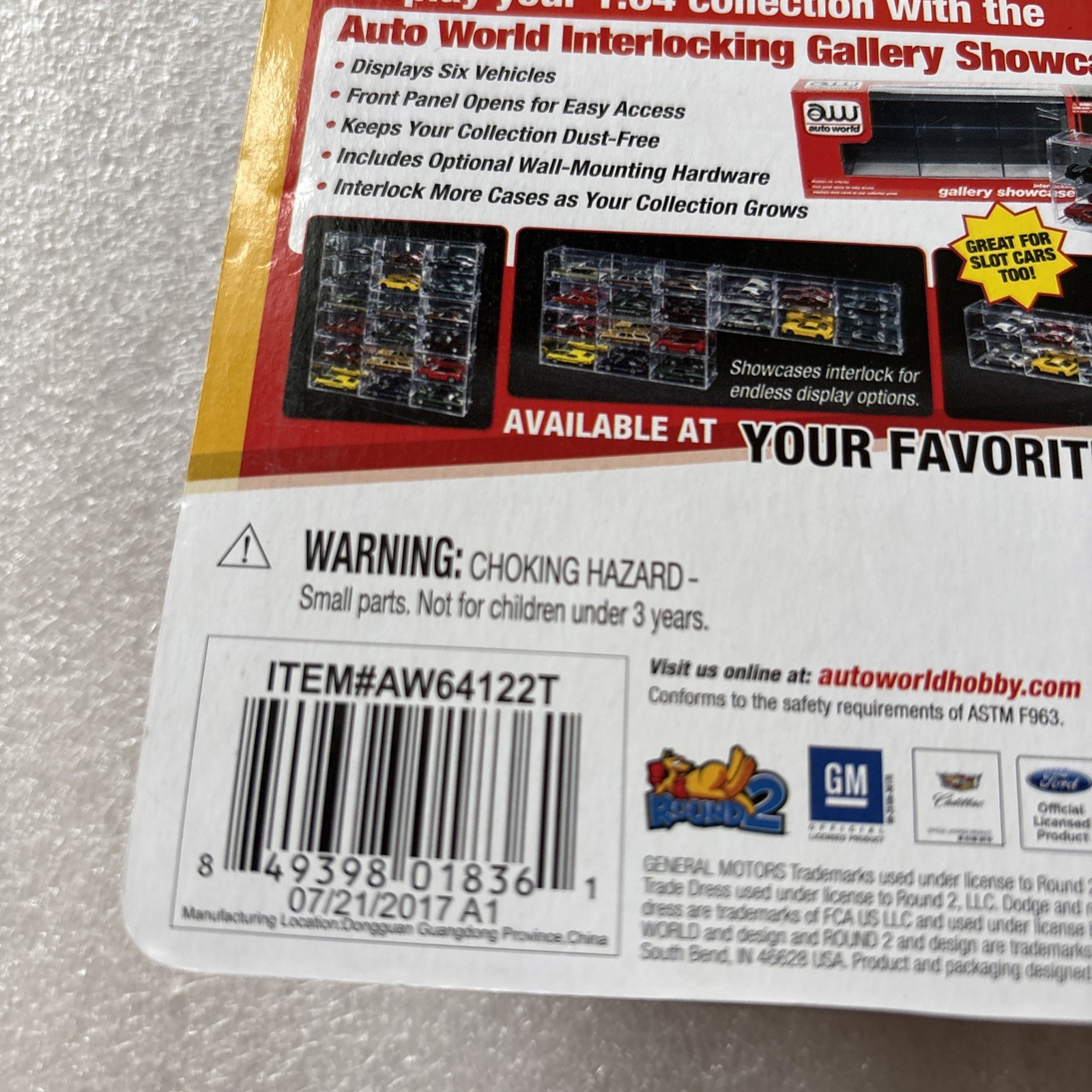 Auto World 1976 Cadillac Coupe DeVille 1 of 858 Toys R Us Exclusive See Pictures