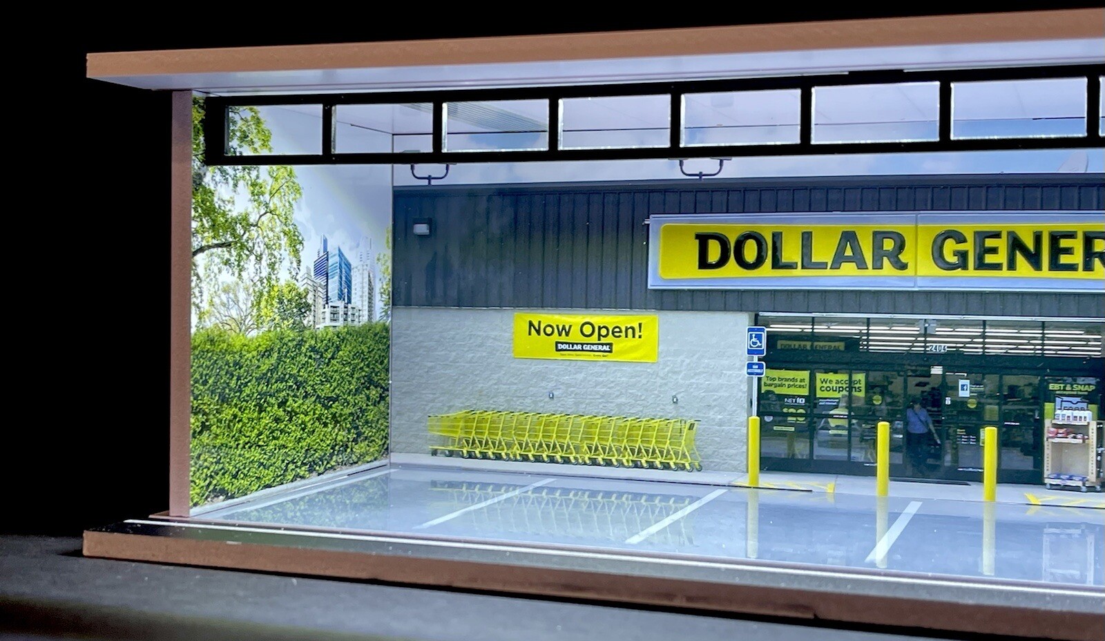 Dollar General Hot WheelZ Theme 1:64 Model Diorama Garage LED Lighting!