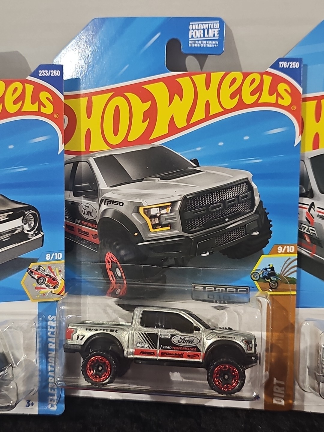 Hot Wheels Lot Of 14 Trucks And 2 Blazer