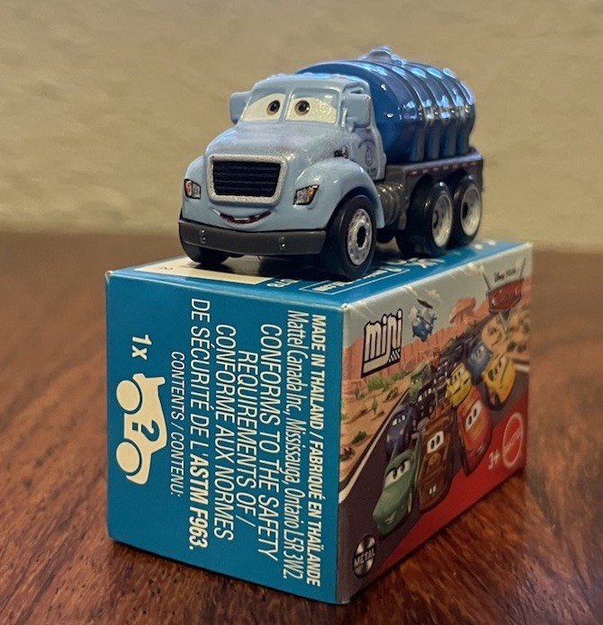 DISNEY PIXAR CARS MINI RACERS MR DRIPPY 2026 #21 FREE SHIPPING RARE