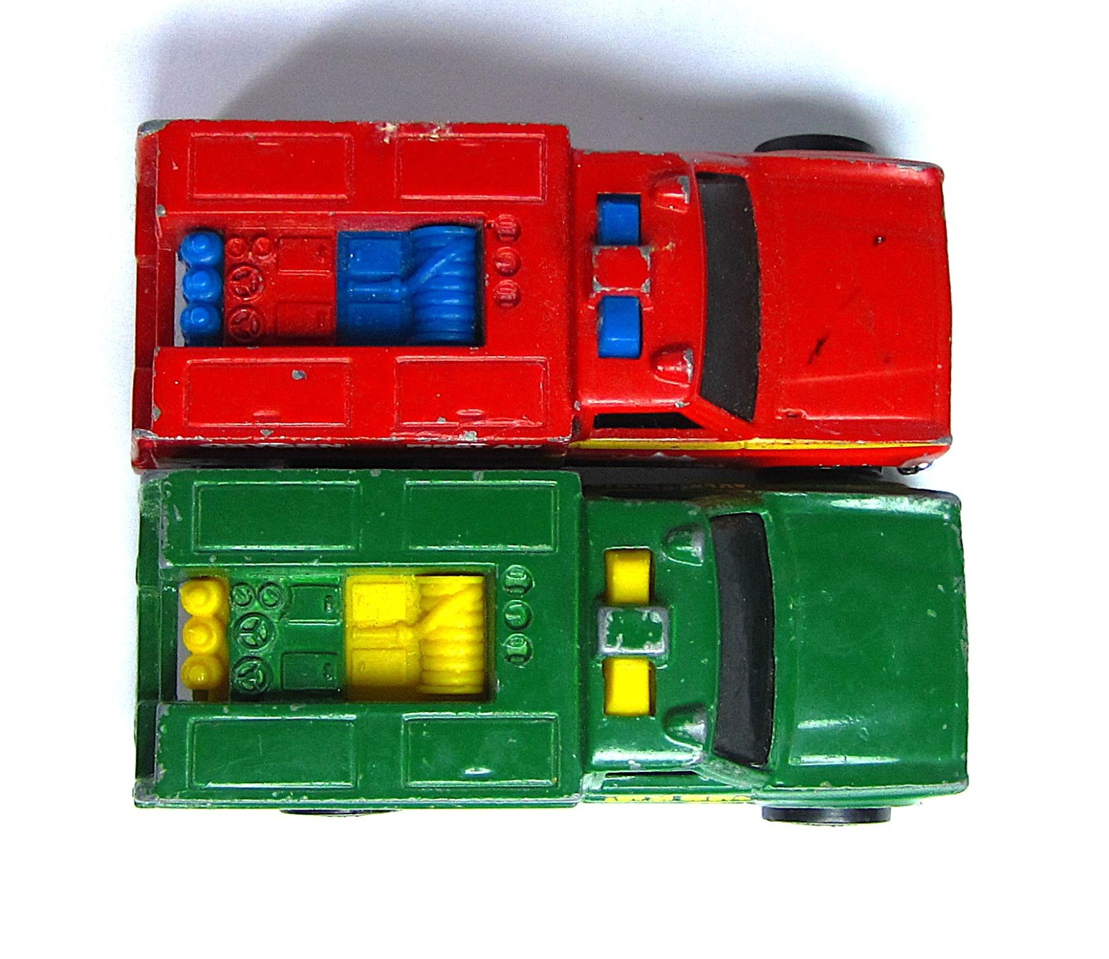 Hot Wheels Rescue Ranger Emergency Squad Ranger Rig Vintage 1:64 Lot of 2