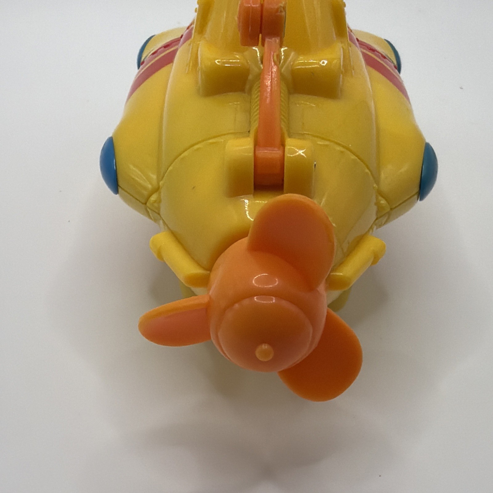 2002 Mattel Matchbox Yellow Submarine with Wind Up Propeller, Works