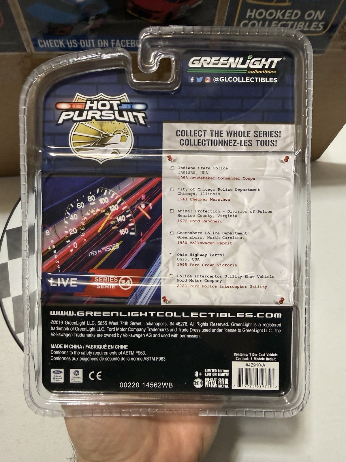 Hot Pursuit Indiana State Police 1953 Studebaker Coupe Series 34 1/64 Diecast