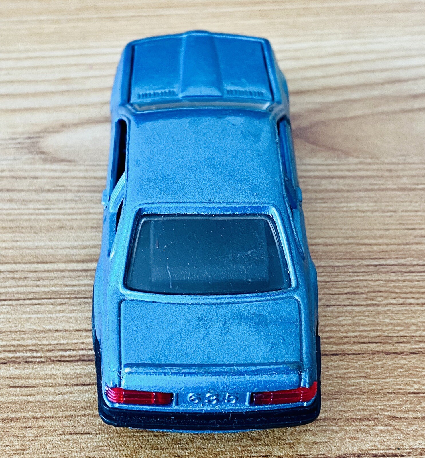1/41 Scale BMW 635 CSi E24 (6-Series) Diecast Car (4.75″) Sunnyside Toys SS-907