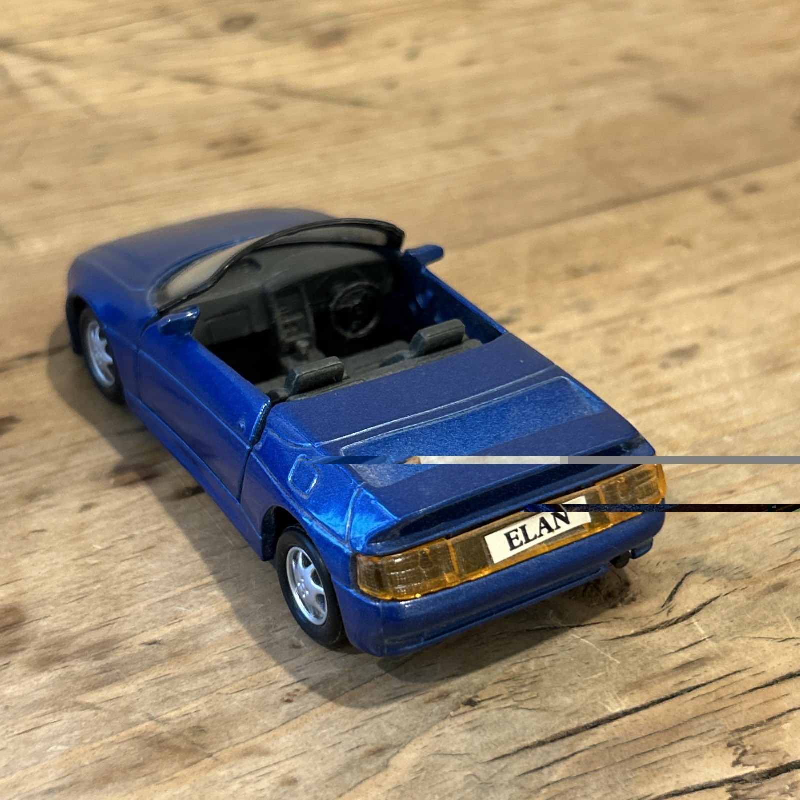 Maisto Lotus Elan Scale 1:38 Blue with Box Die Cast and Plastic Model Car