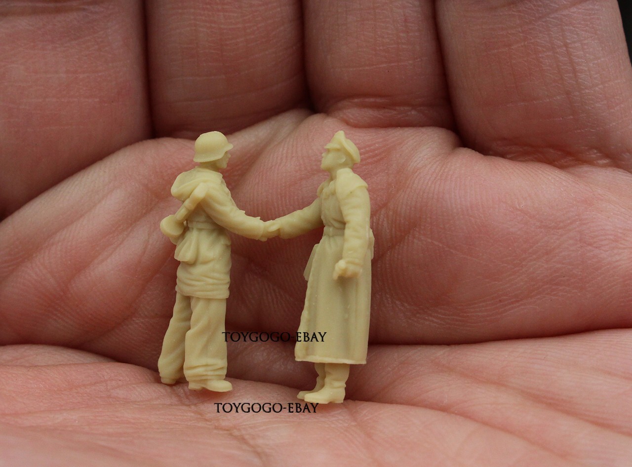 1:72 WW2 1/72 TANK 4pcs Germany Soldiers bye to mother toy TotalWar diorama