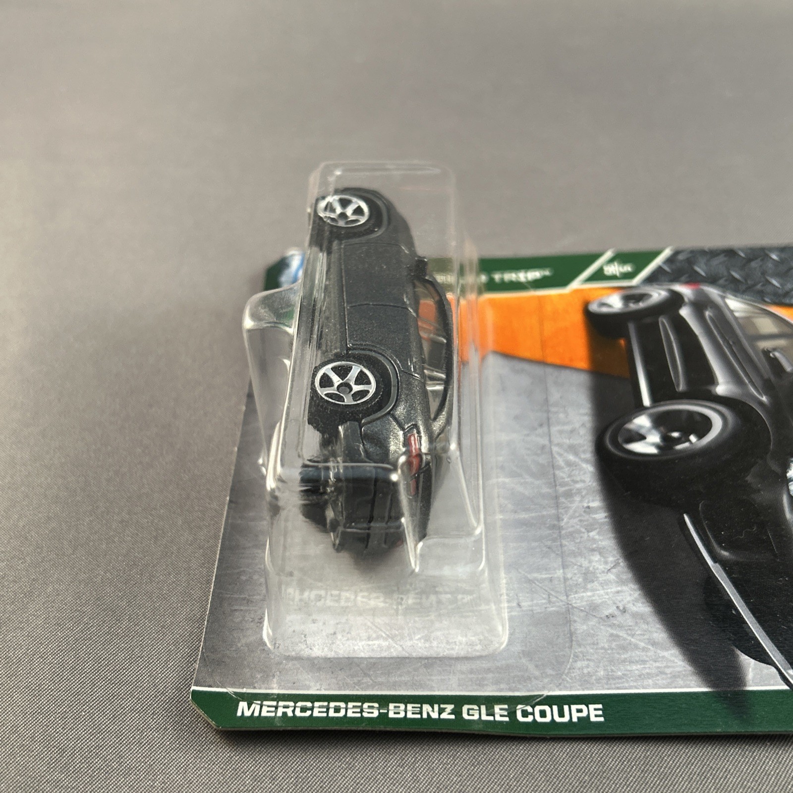 Matchbox 2018 Mercedes-Benz GLE Coupe Gray Mbx Road Trip 5/35