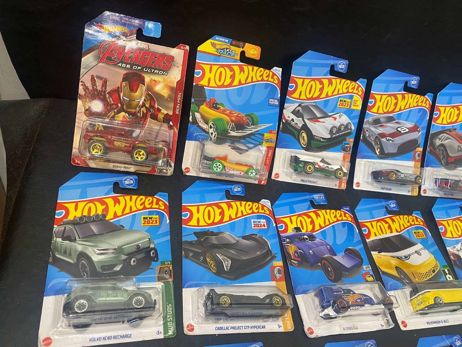 Hot Wheels lot of 40 cars Pontiac Volkswagen Deora Charger and more!