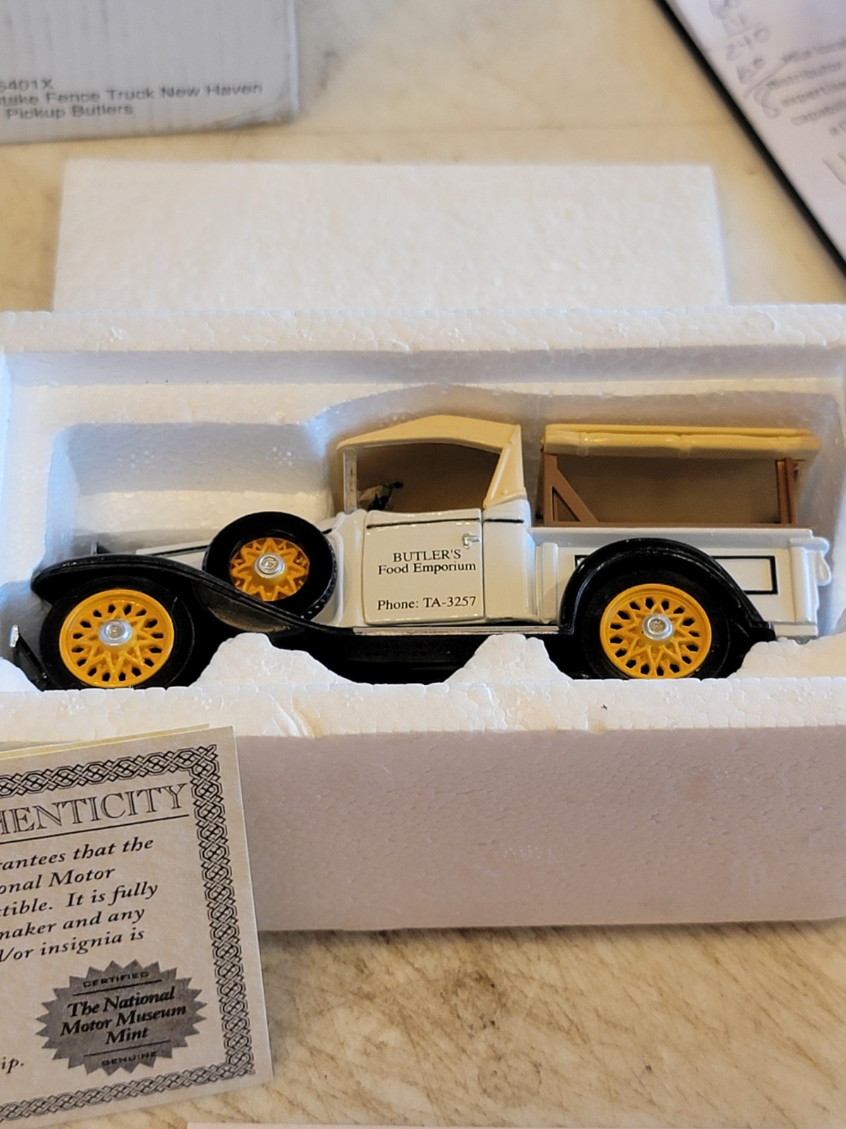 1932 Chevy Pickup Butlers & 1934 Ford Stake Truck New Haven – 1:32 Scale : NIB