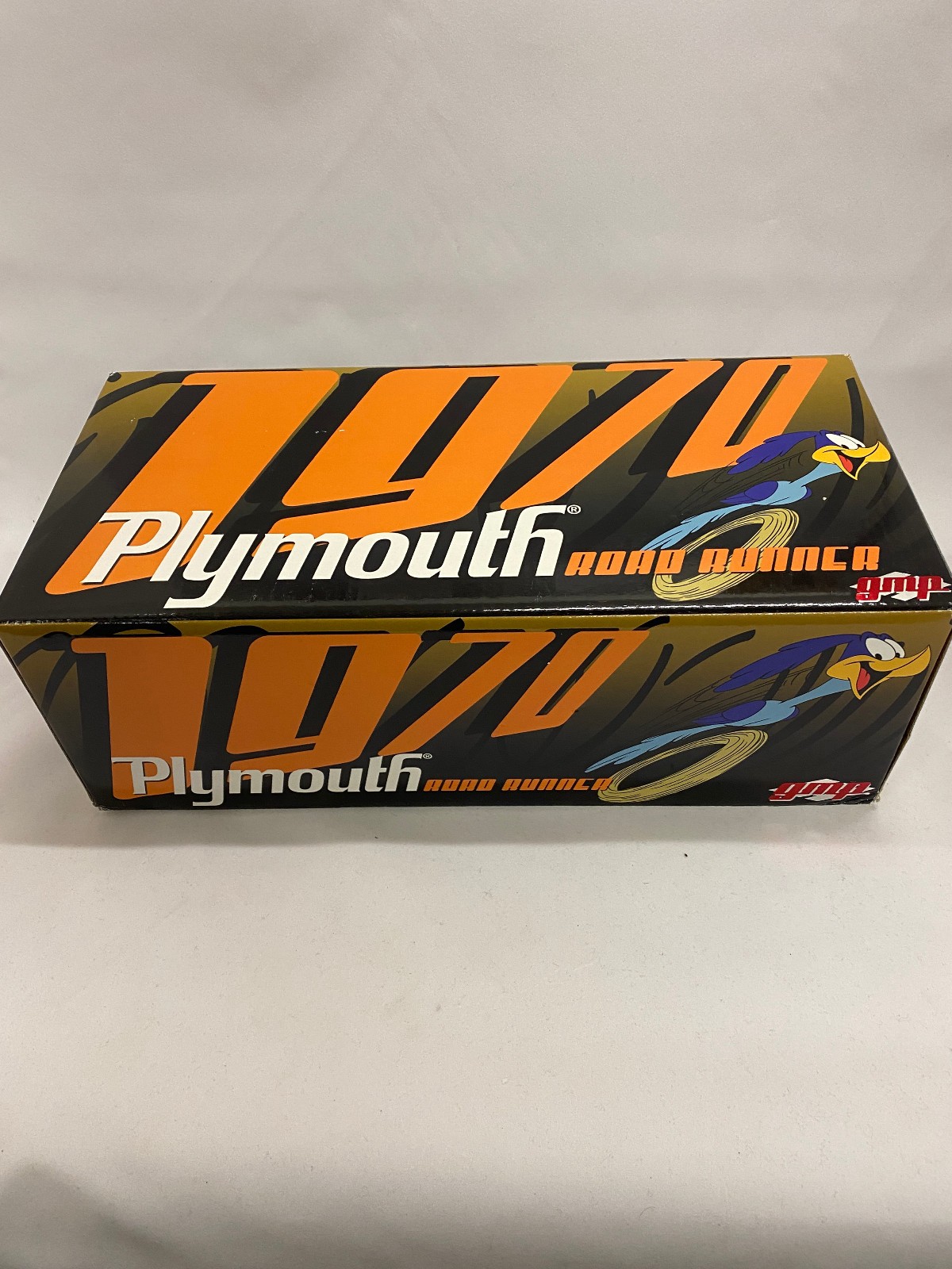 GMP 1/18: 1970 Plymouth Road Runner Convertible Lemon Twist Yellow