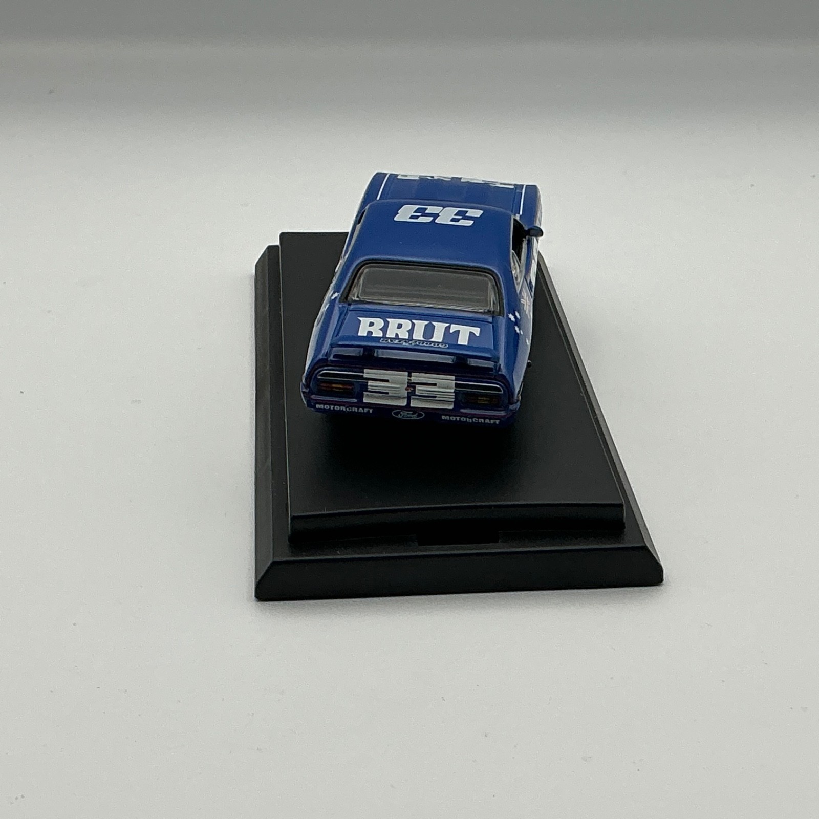 Biante 1:64 Ford Falcon XB GT #33 (Moffat /Glemser) 1974 Hardie-Ferodo 1000