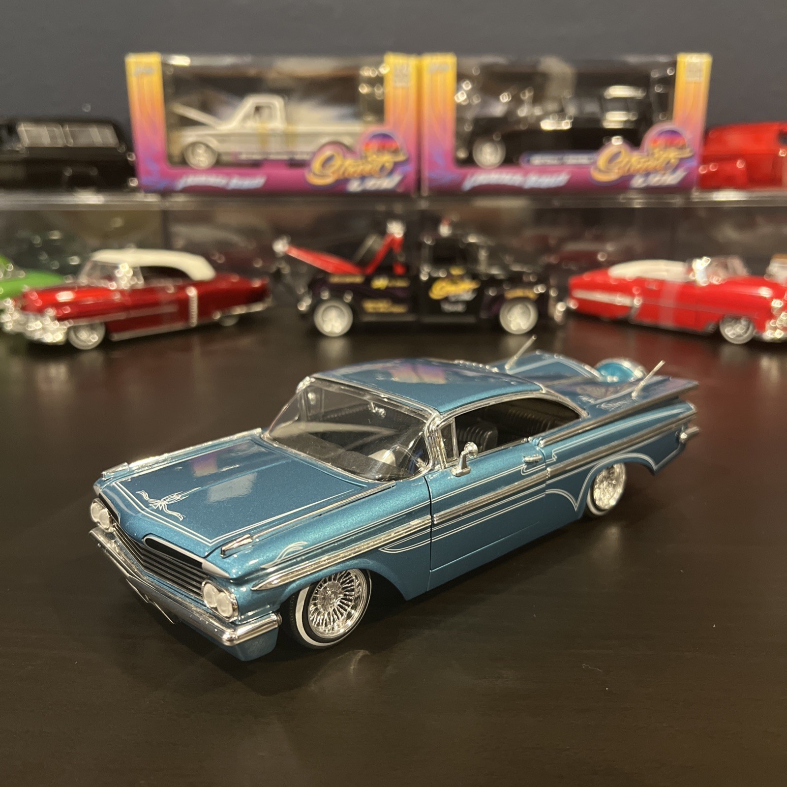 RARE 2001 Jada Toys Street Low 1959 Chevy Impala Blue 1/24 Lowrider Diecast