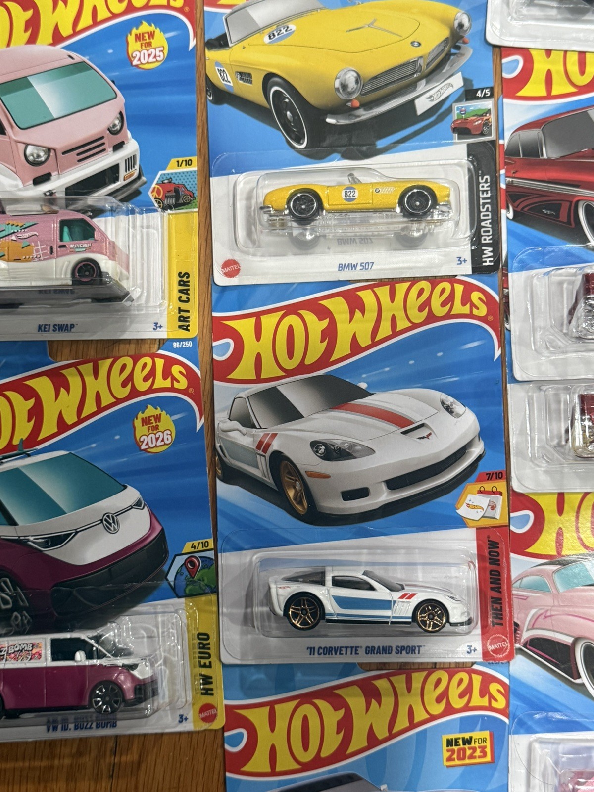 Hot Wheels mixed Lot – Lot Of 34 mainlines and 2 track fleets (hype hauler DC)