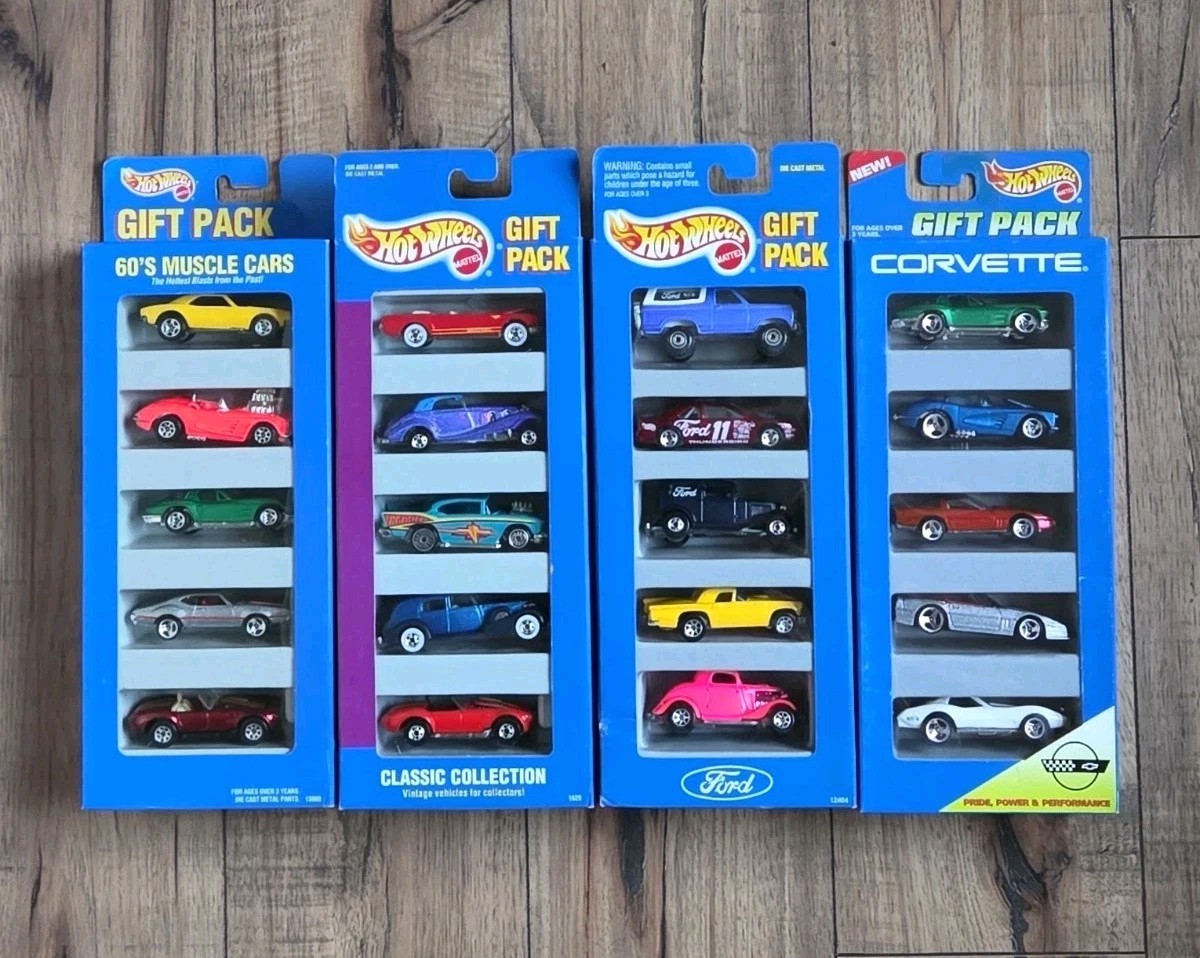 Hot Wheels 5 Gift Pack 60’s Muscle Cars, Classic Collection Corvette Lot Of 4