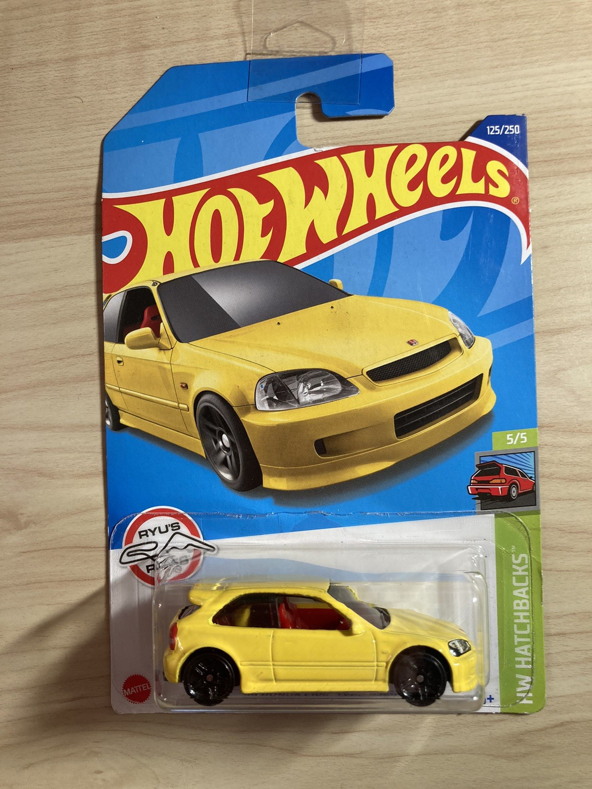 Hot wheels x 2 ’99 Honda Civic Type R EK9 new on long cards from 2020/21
