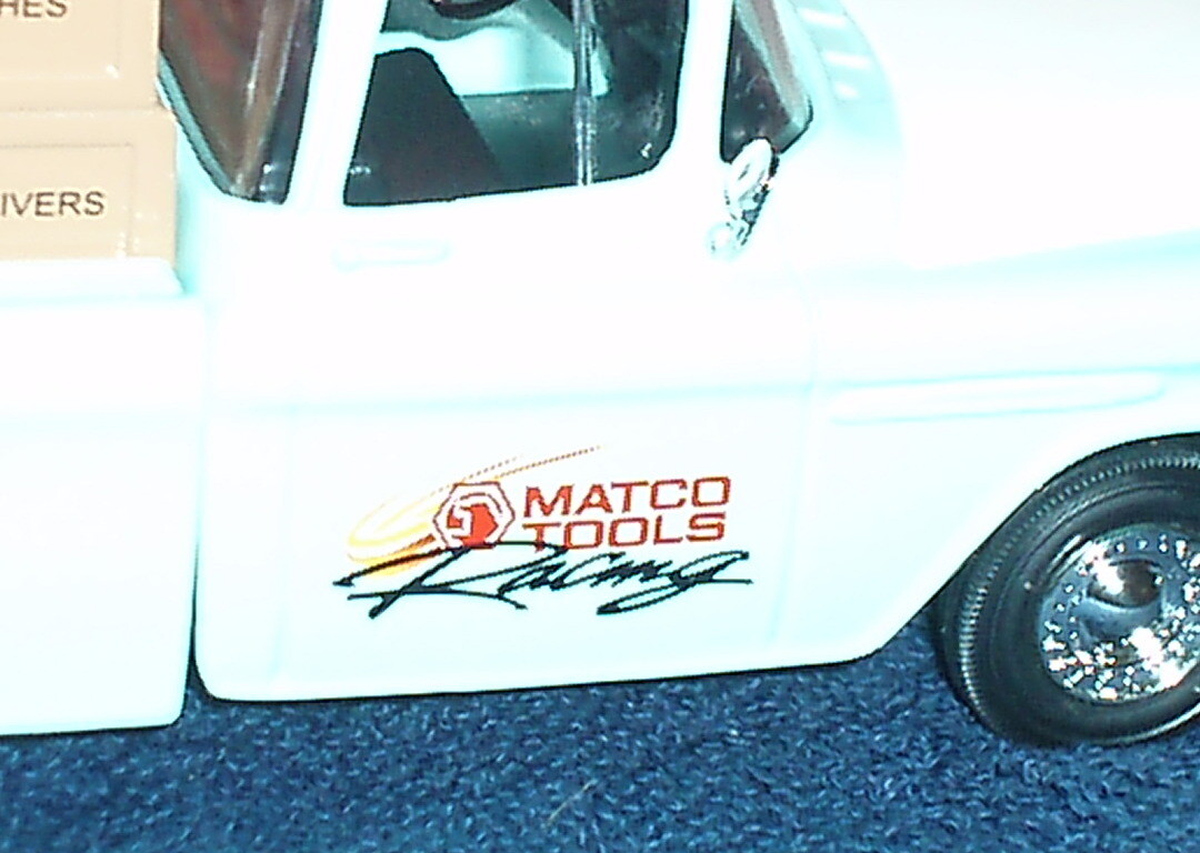 MATCO TOOLS/ERTL/RACING CHAMPIONS 1955 CHEVY CAMEO PICK-UP 1/24 2002? RELEASE
