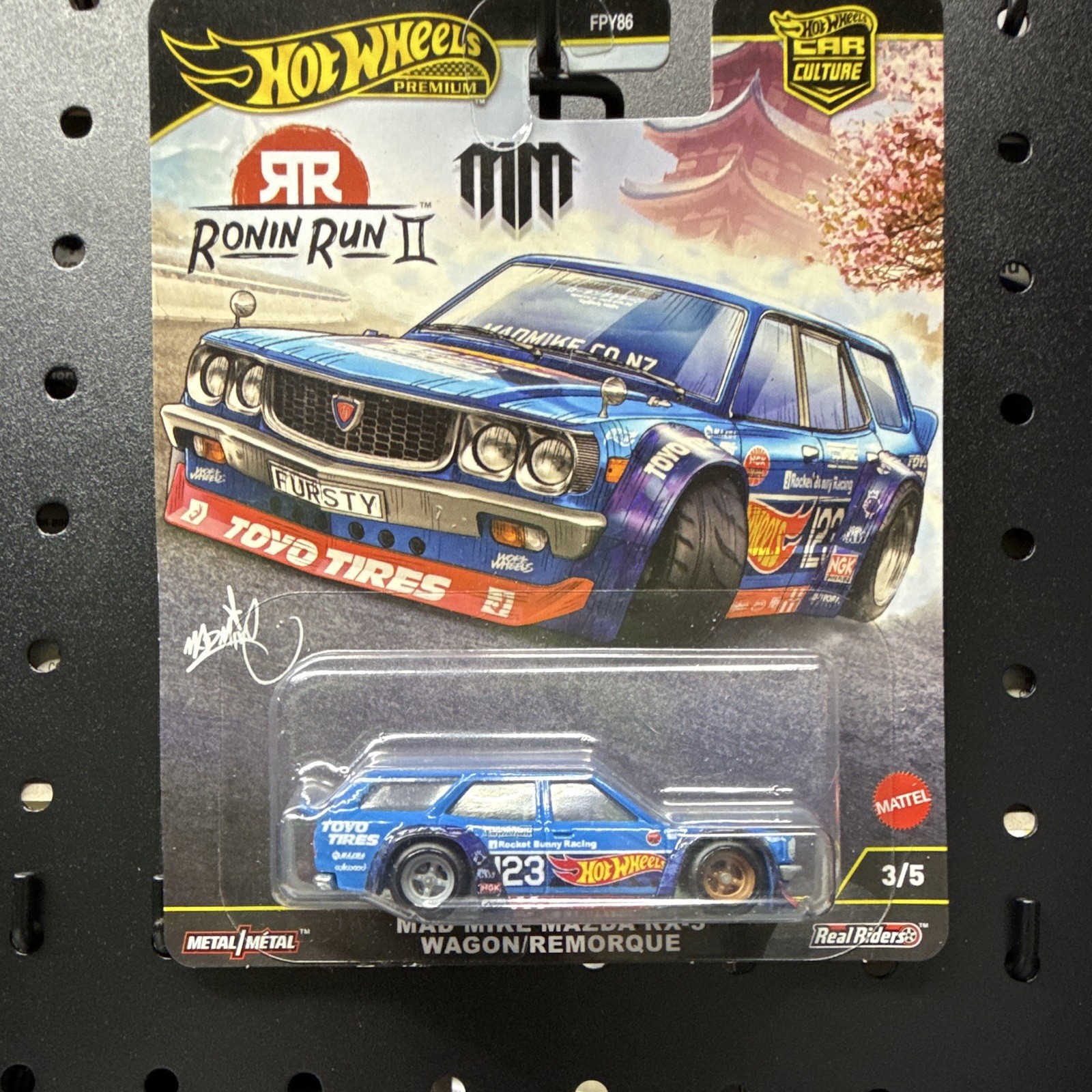 🔥Hot Wheels Car Culture Ronin Run II Mad Mike Mazda RX-3 Wagon Blue 1:64