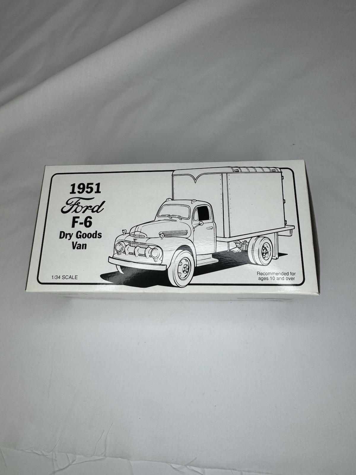 1951 Ford F-6 Die Cast Dry Goods Van 1/34 Scale New In Box Vintage