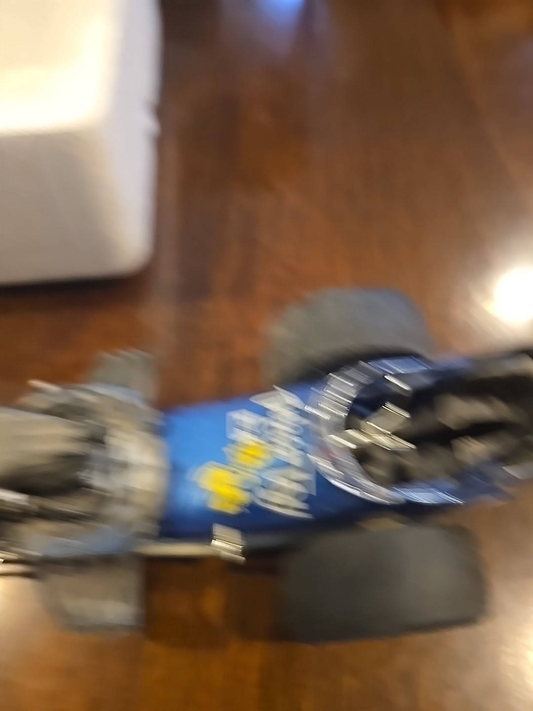 The Fuelers 1320 Diecast Series “Sneaky” Pete Robinson