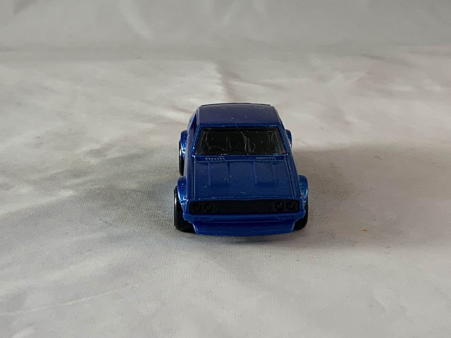 Hot Wheels Nissan Skyline 2000 GT-R 2018 Then and Now Dark Blue DD8s