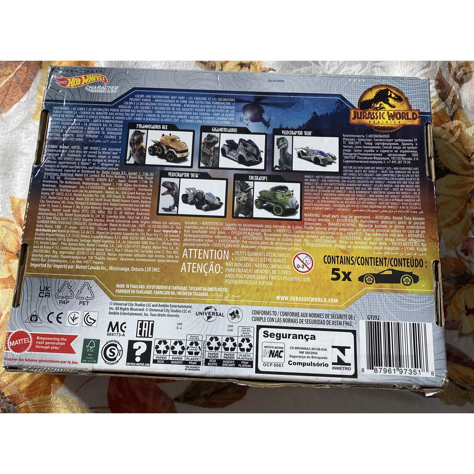 Hot Wheels Jurassic World Dominion 2022 Dinosaur Character Car 5 Pack Box Set