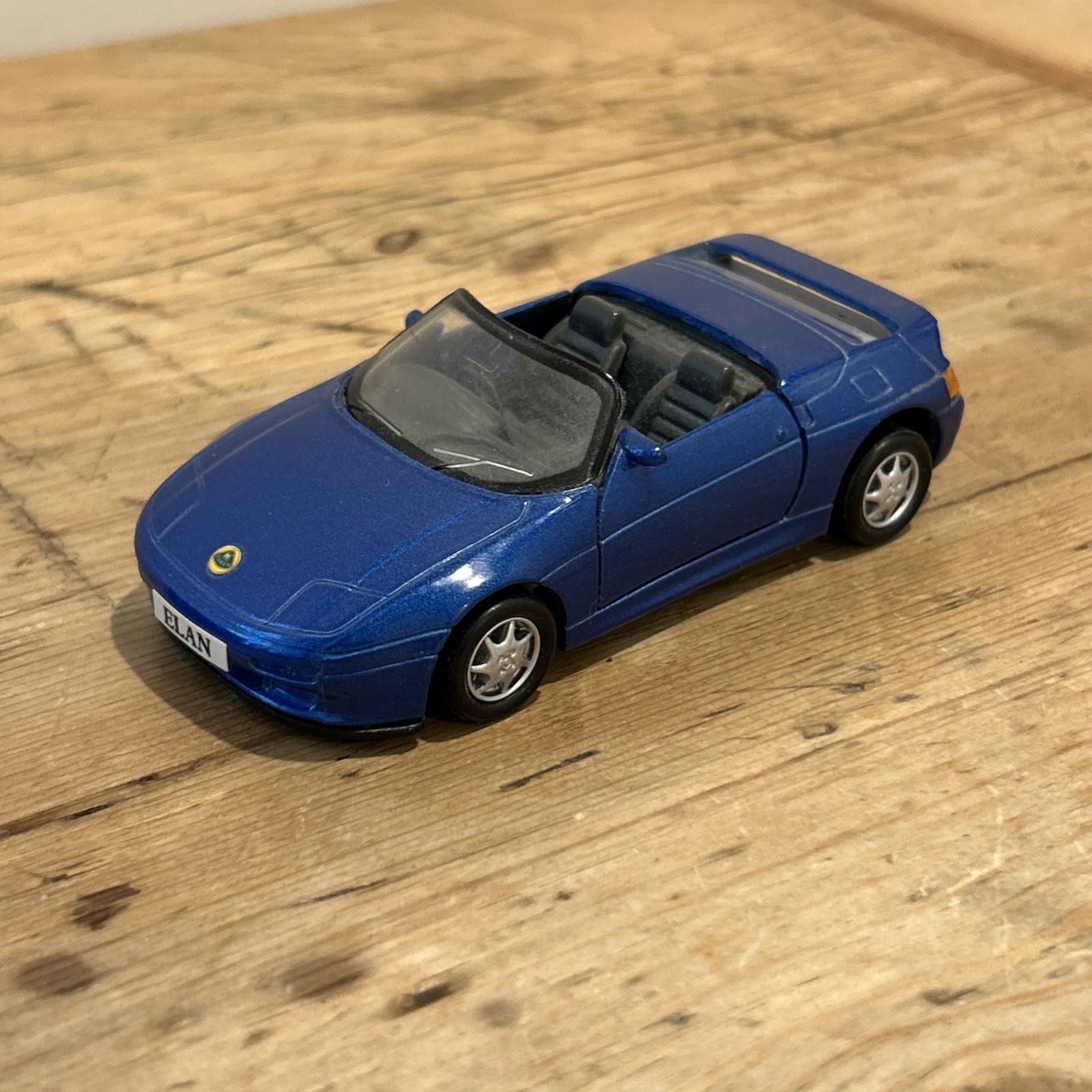 Maisto Lotus Elan Scale 1:38 Blue with Box Die Cast and Plastic Model Car