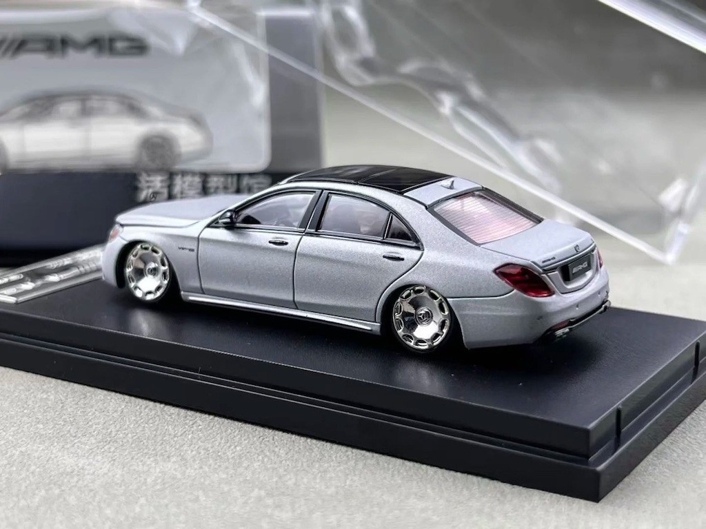 RM 1:64 Silver S63 W222 V12 VIP Luxury Sedan Sport Model Diecast Collect Car