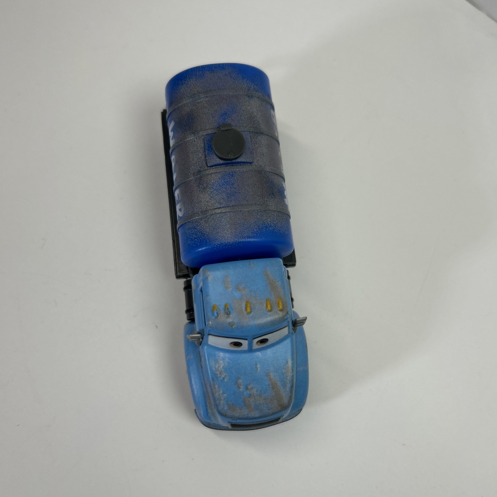 Disney Pixar Cars Deluxe Mr Drippy Water Tanker Truck Diecast DVB23 RARE!