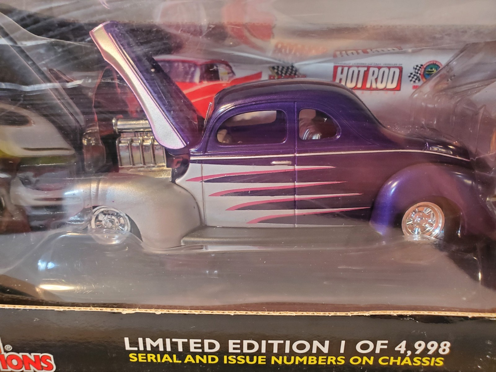 1998 Racing Champions Hot Rod Issue #39 1940 Ford Coupe 1:24 LE Purple & Silver