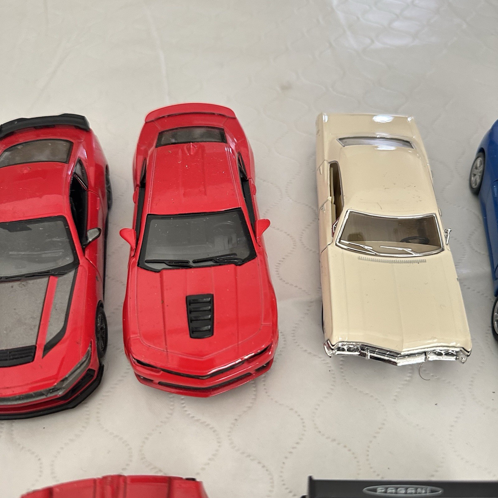 UNI Fortune Kintoy Hot Wheels KINSMART RMZ MSZ City QDiecast Cars 1/36 Lot Of 22