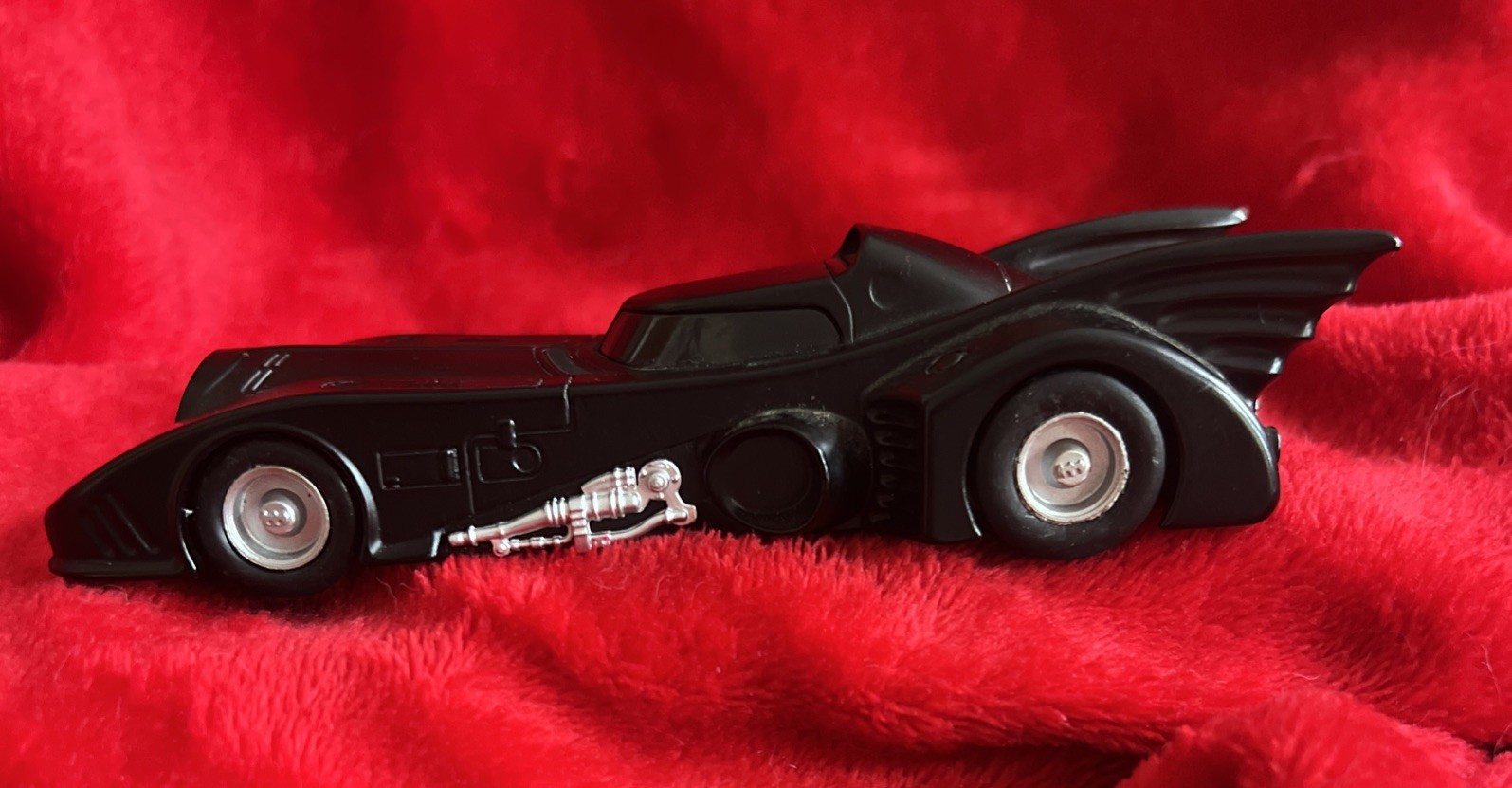 TM & DC Comics Collectibles Batmobile Batman Car TV Series Model S12