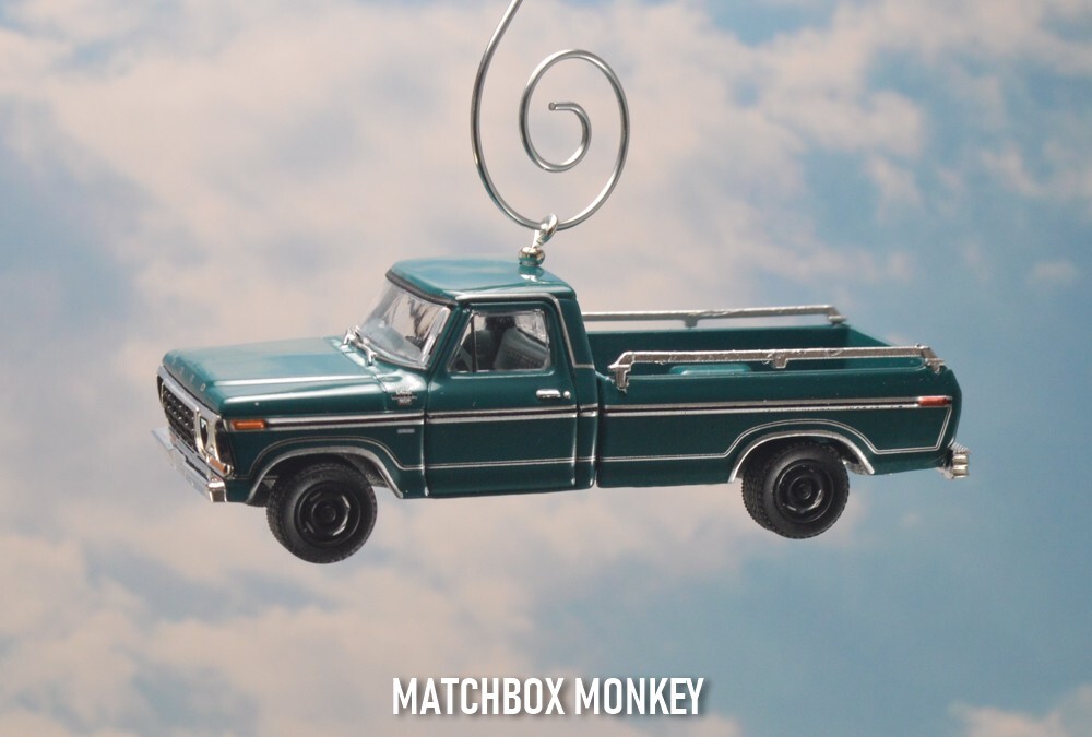 1978 Ford F-150 Ranger XLT Retro 4×4 Truck Pickup Custom Christmas Ornament