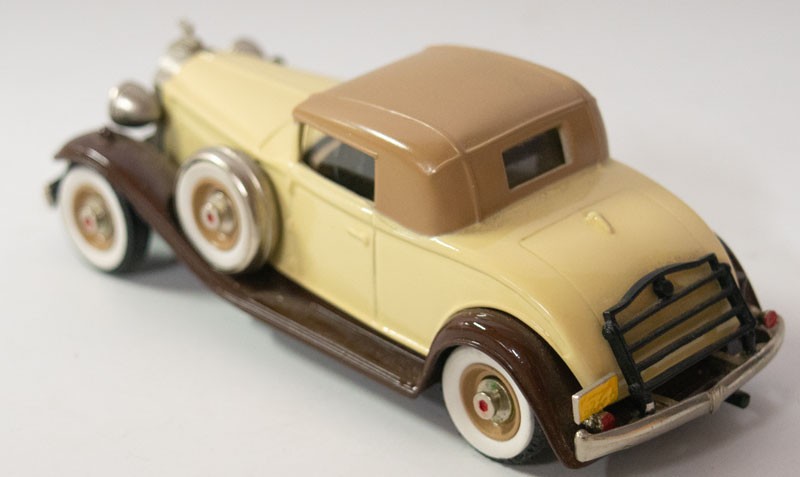 Brooklin 1932 Packard Light 8