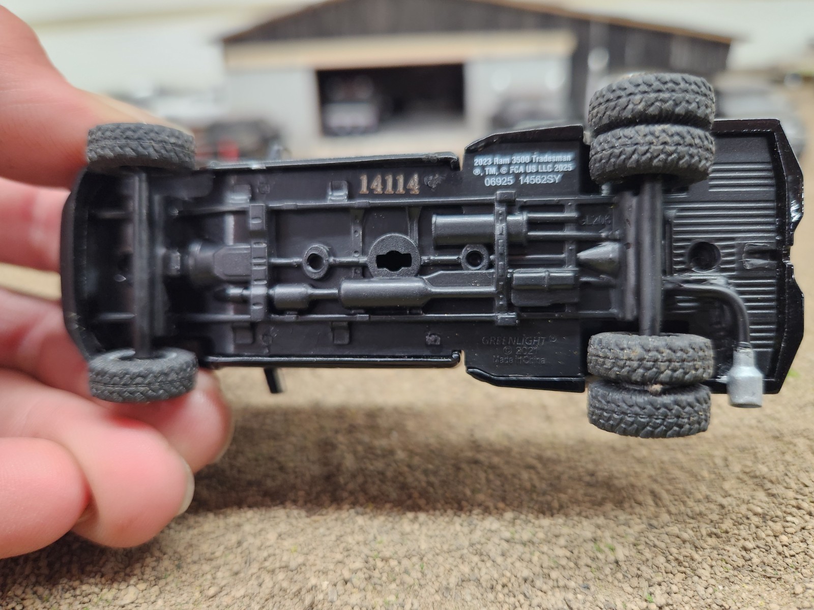 2023 Dodge Ram 3500 CUMMINS Flatbed LIFTED Greenlight