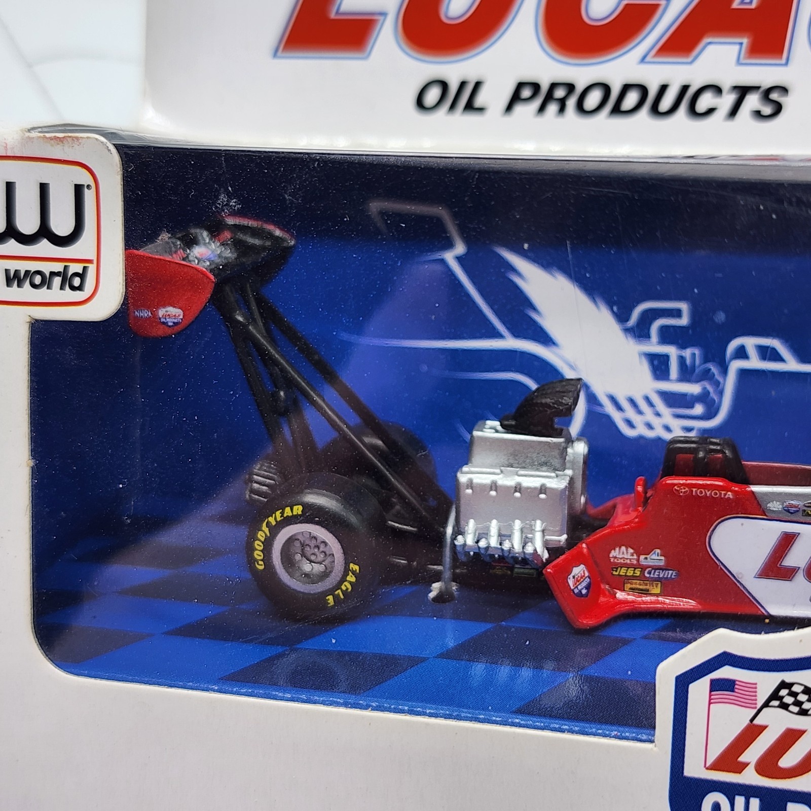 UH AutoWorld 2011 Shawn Langdon NHRA Top Fuel Dragster Lucas Oil 1:64 Sealed